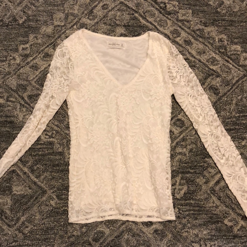Abercrombie long sleeve lace v neck top!